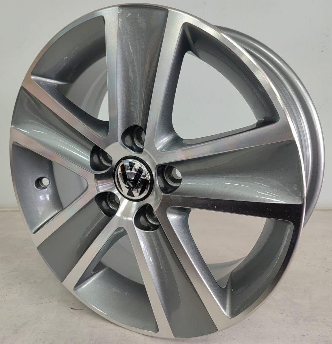 14" KR 4043(14X6J/5-100) ET43 GMF VW