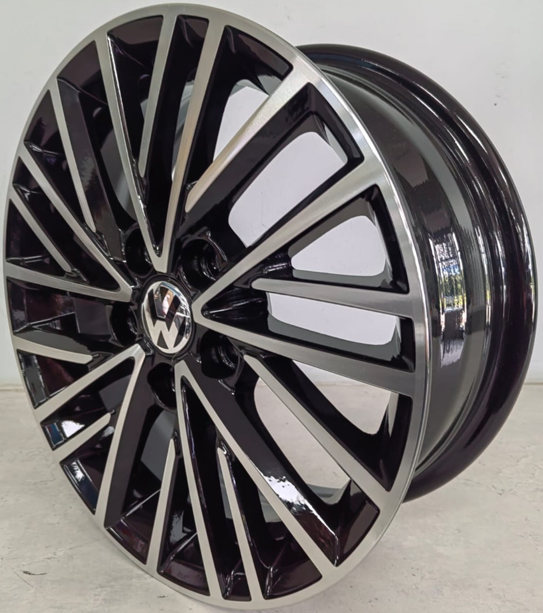 14" KR 4176(14X5.5J/5-100) ET38 BMF VW