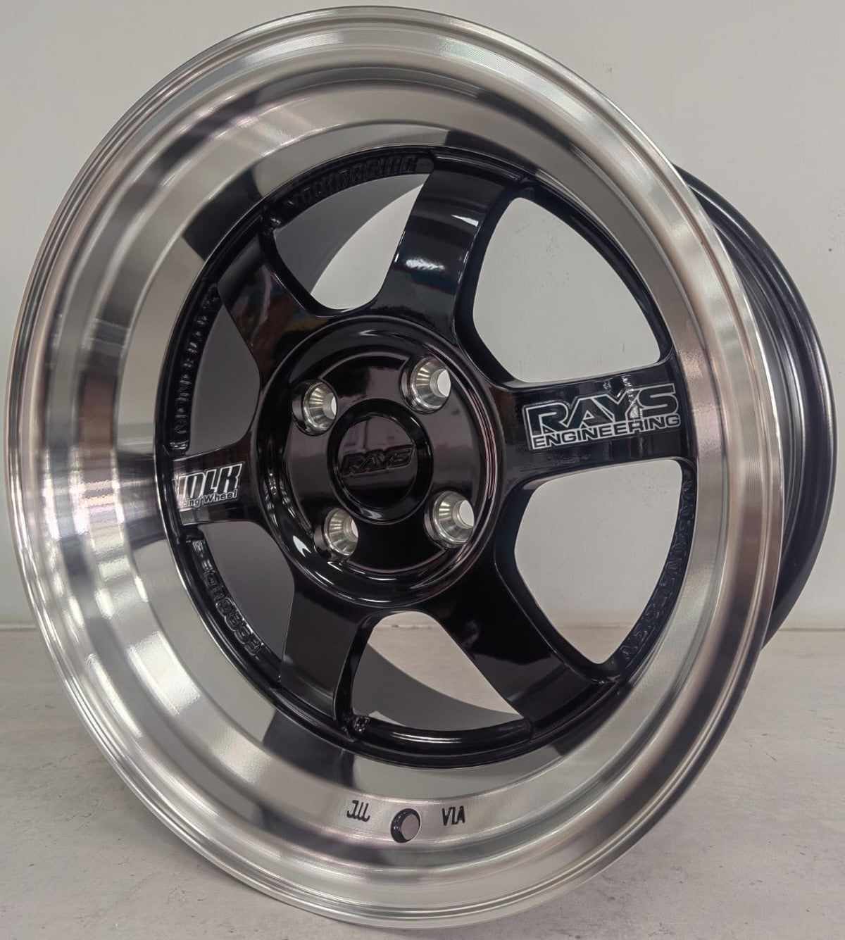 15" KR AS35 2 (15X8.25J/4-100) BLACK ET 20
