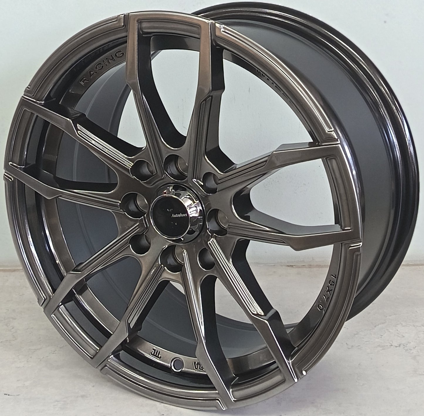 15" KR AS545 8 (15X7/4-100/114) HYPER BLACK