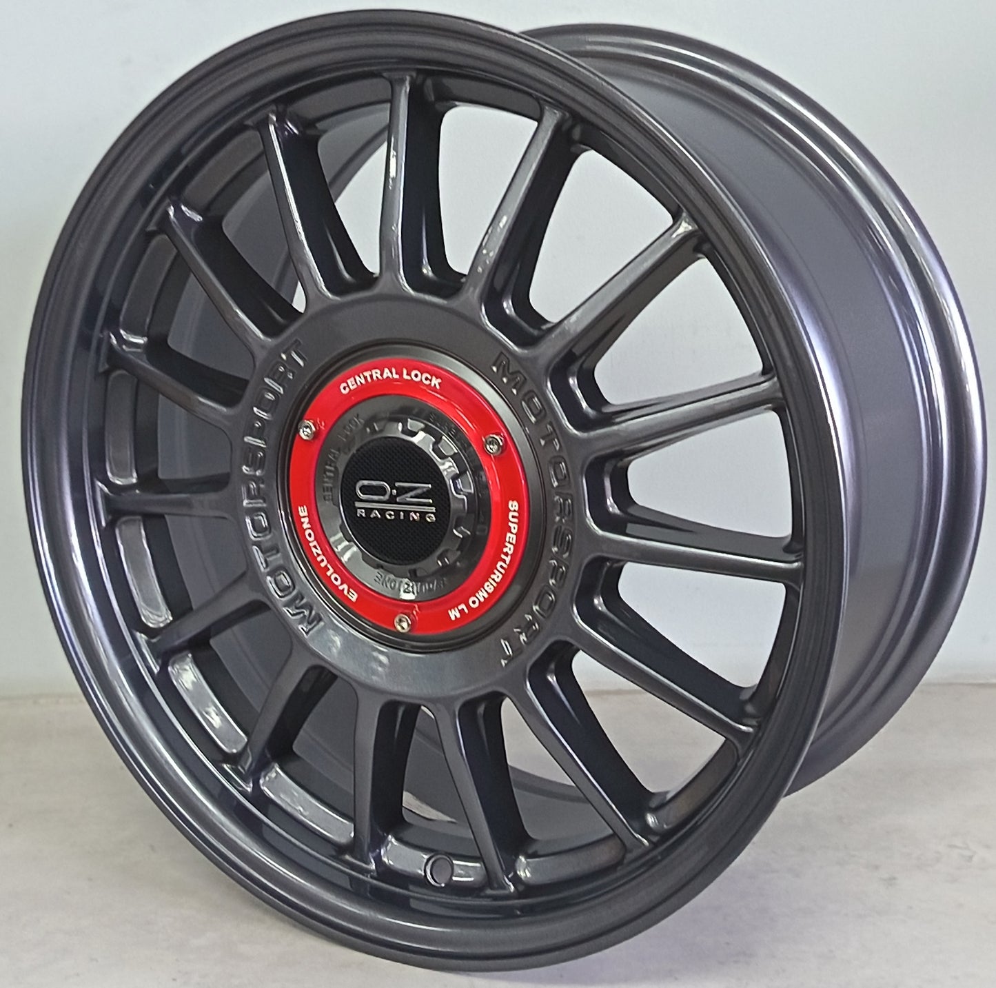 16" KR YKW6868 C (16X7.0J/4-100/114) GRAY ET 35