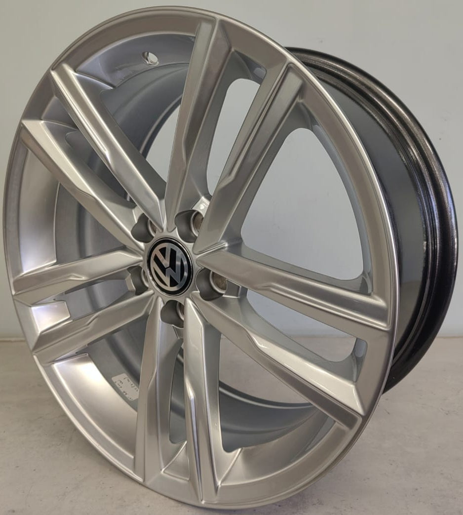 17" KR 647 (17X7.5J/5-100) ET35 HYPER SILVER VW