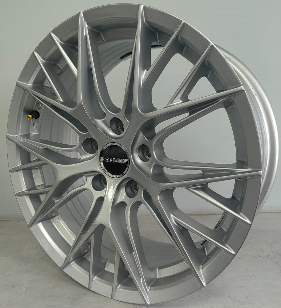 17" KR YKW7867 5 (17X7.5/5-114) SILVR ET 35