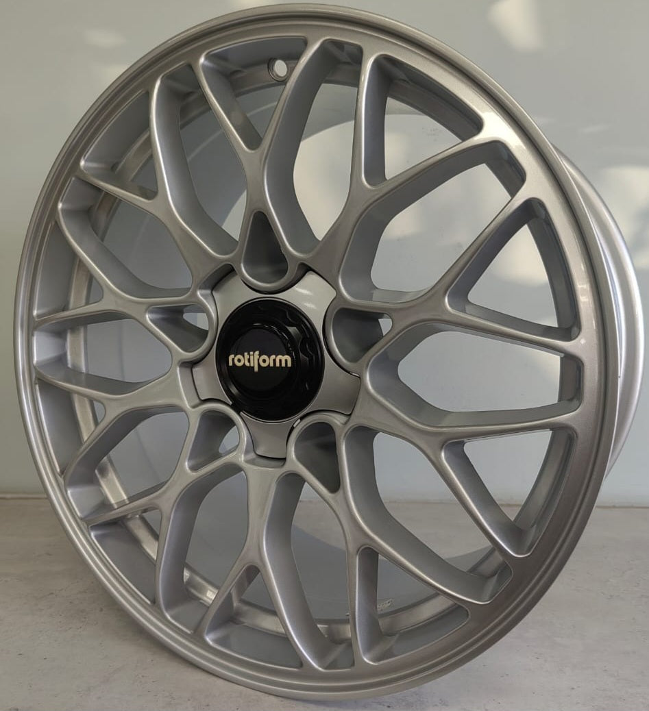 18" KR YKW870523 (18X8.5/5-108) SILVER ET 40