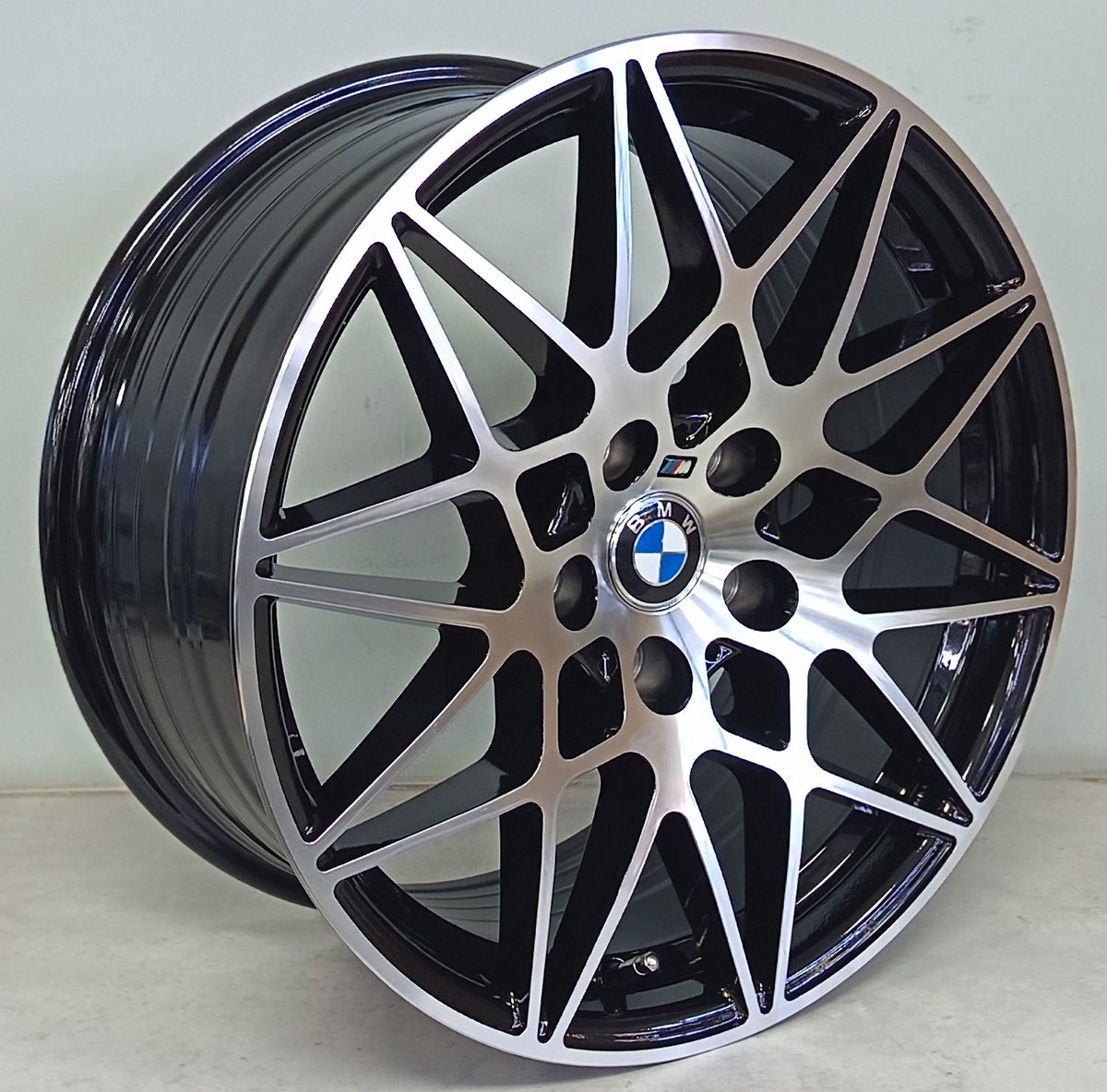 18" ZAXX TL1405 (18X8.5/5-120) MB ET32 BMW