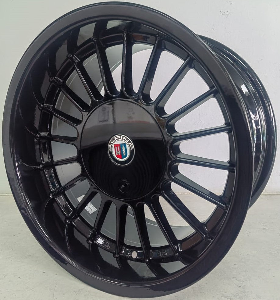 15" CONCEPT YKW5674J (15X8.25J/4/5-100) BLACK