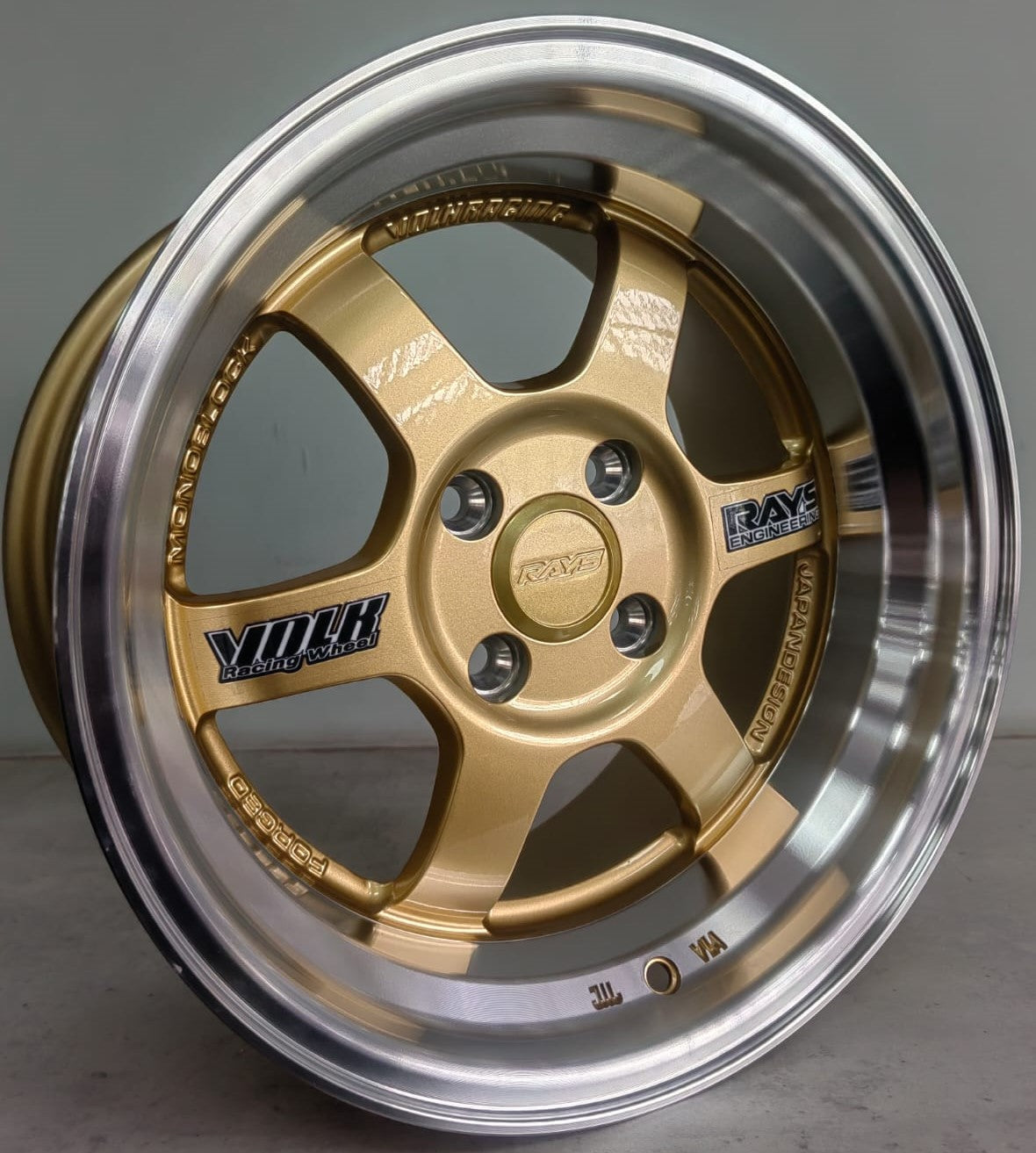 15" KR AS35 5 (15X8.25J/4-100) GOLD ET 20