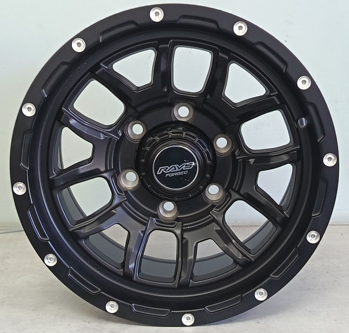 15" KR XPHR001 (15X8.0/6-139) MATTE BLACK