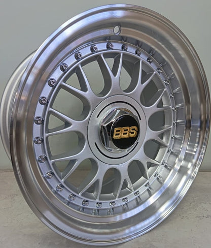 15" KR YKW5031 M (15X8/5-100/114) ET15 SL