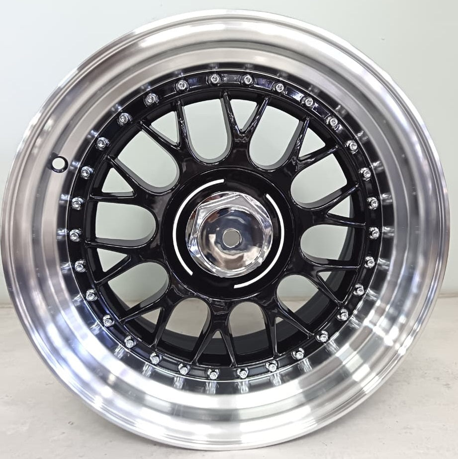 15" KR YKW5031 N (15X8/5-100/114) ET15 BL