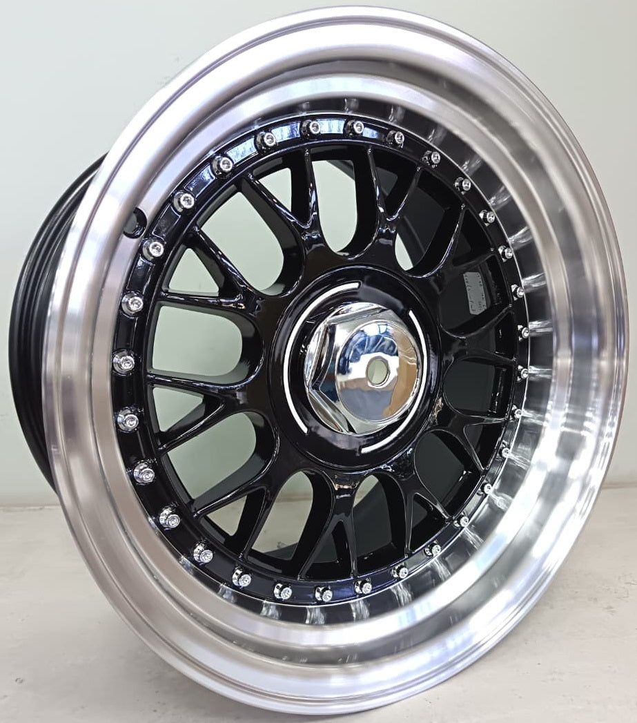 15" KR YKW5031 N (15X8/5-100/114) ET15 BL