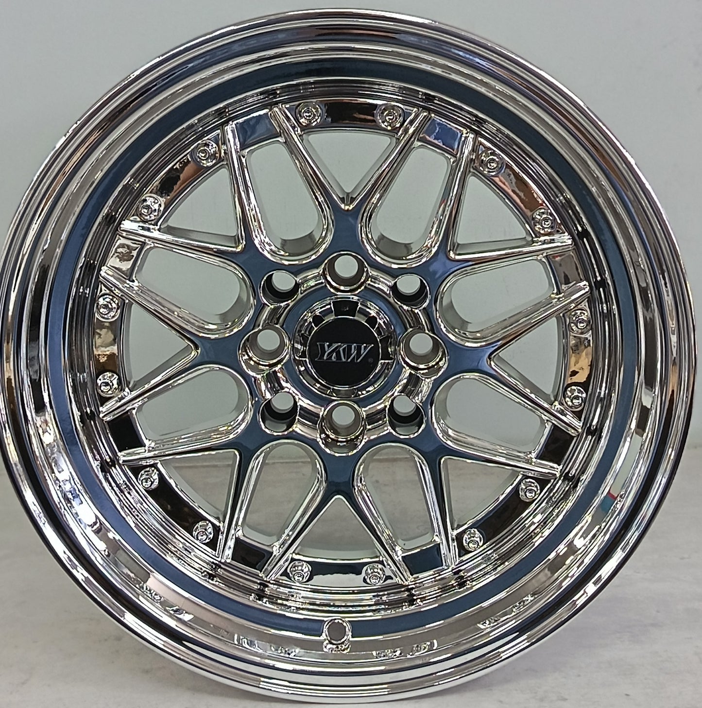 15" KR YKW5039 7/8 (15X8/9/4-100/114) CHROME NW