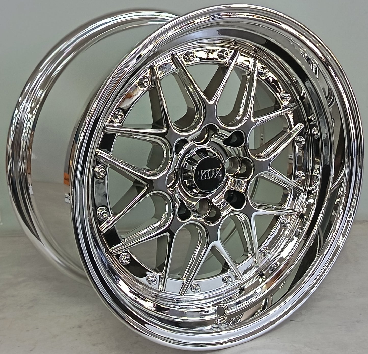 15" KR YKW5039 7/8 (15X8/9/4-100/114) CHROME NW
