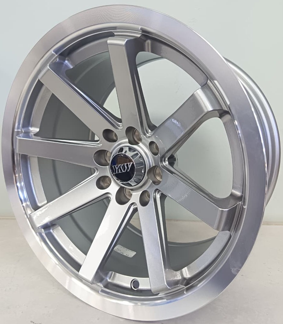 15" KR YKW5170 9 (15X8.25/4-100/114) ET0 GL