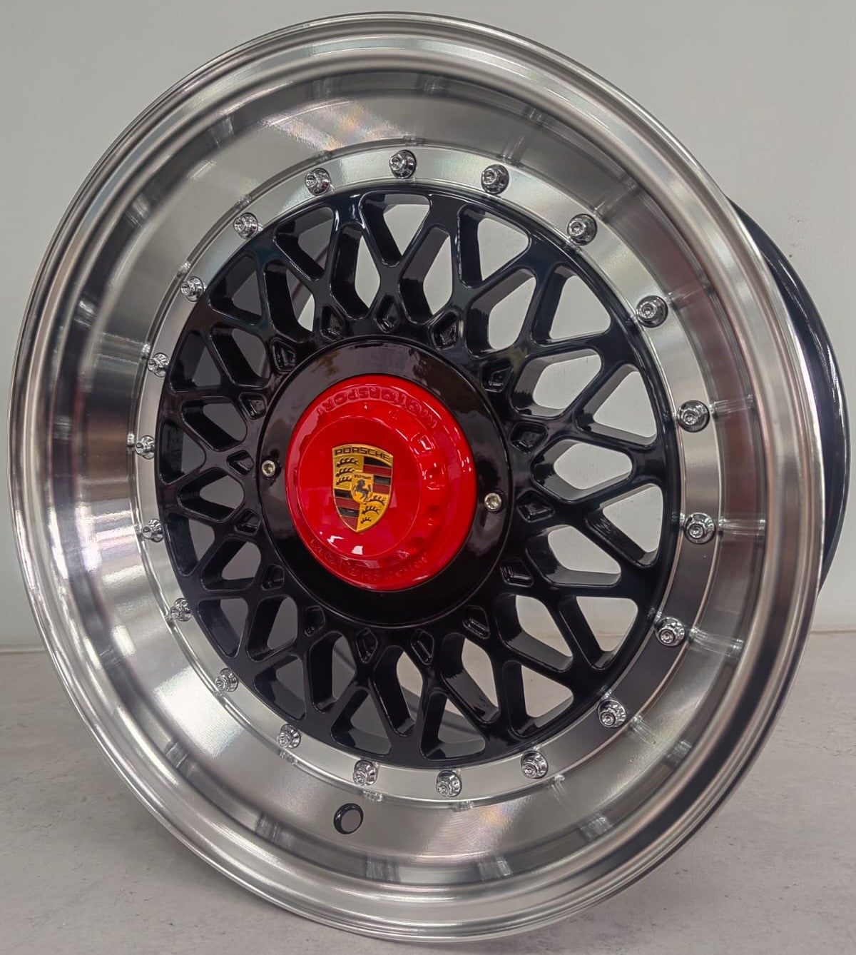 15" KR YKW5208 5 (15X8.0J/4-100/114) BL ET 25