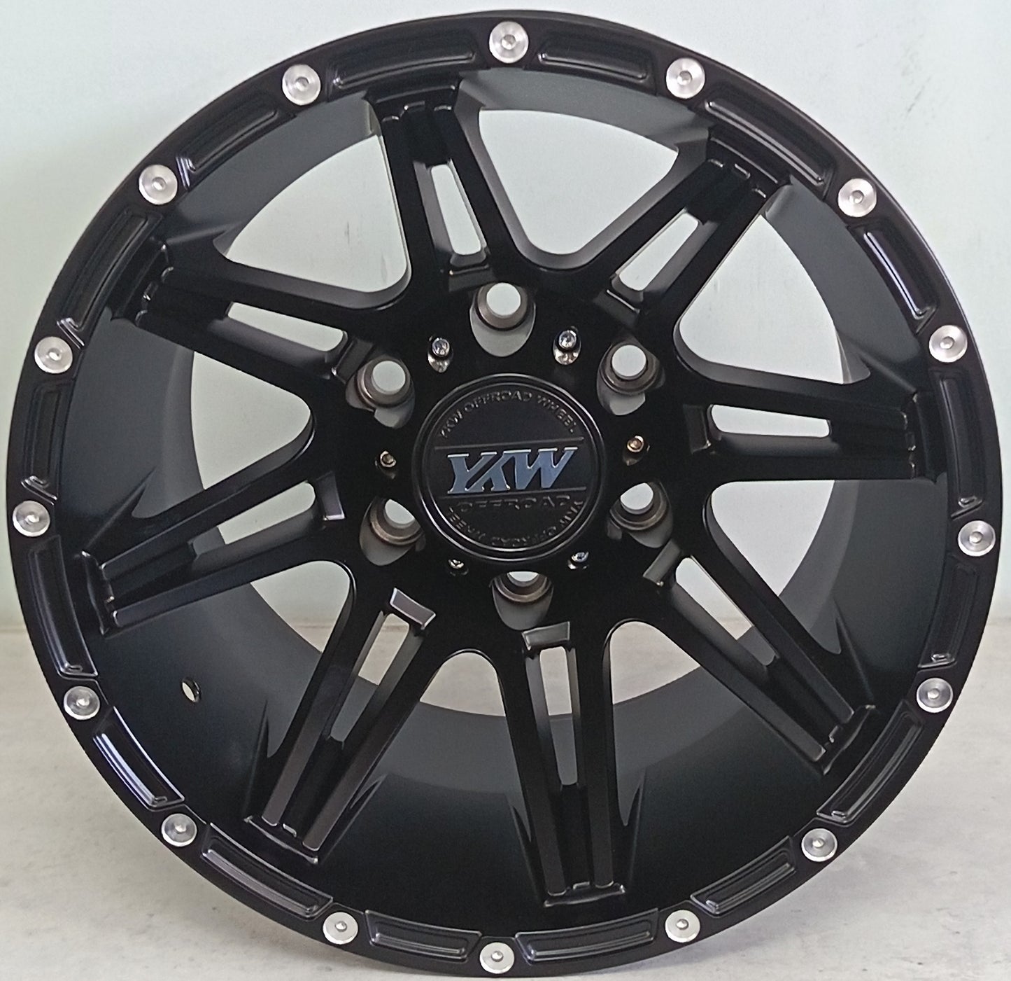 15" KR YKW5611 33 (15X10/6-139) MATT BLACK