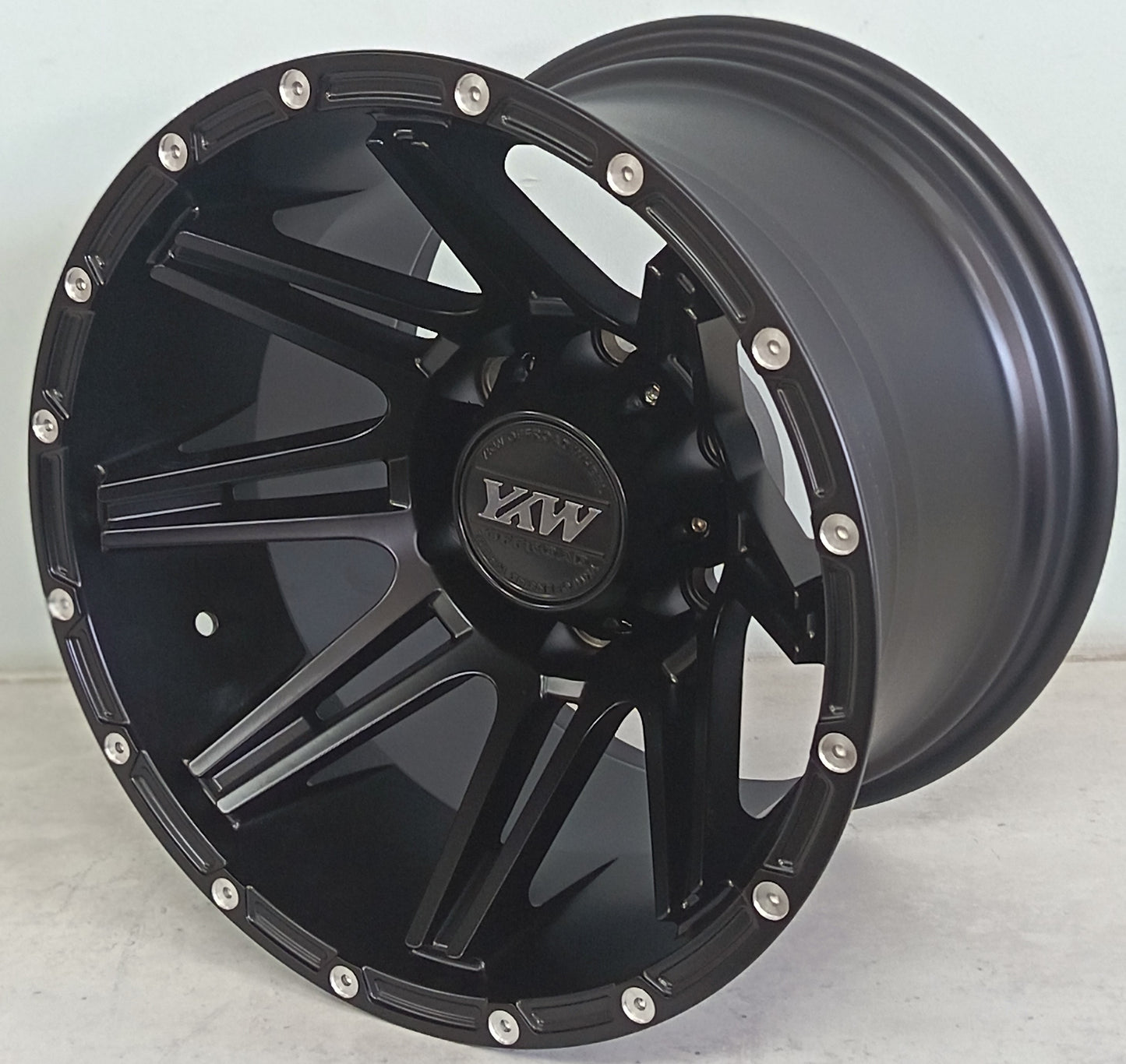 15" KR YKW5611 33 (15X10/6-139) MATT BLACK