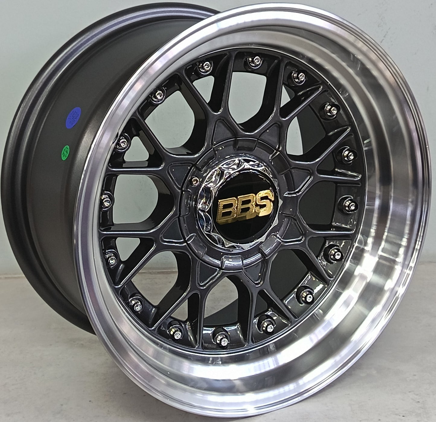 15" KR YKW5703 E (15X8/4-100/5-100) GL