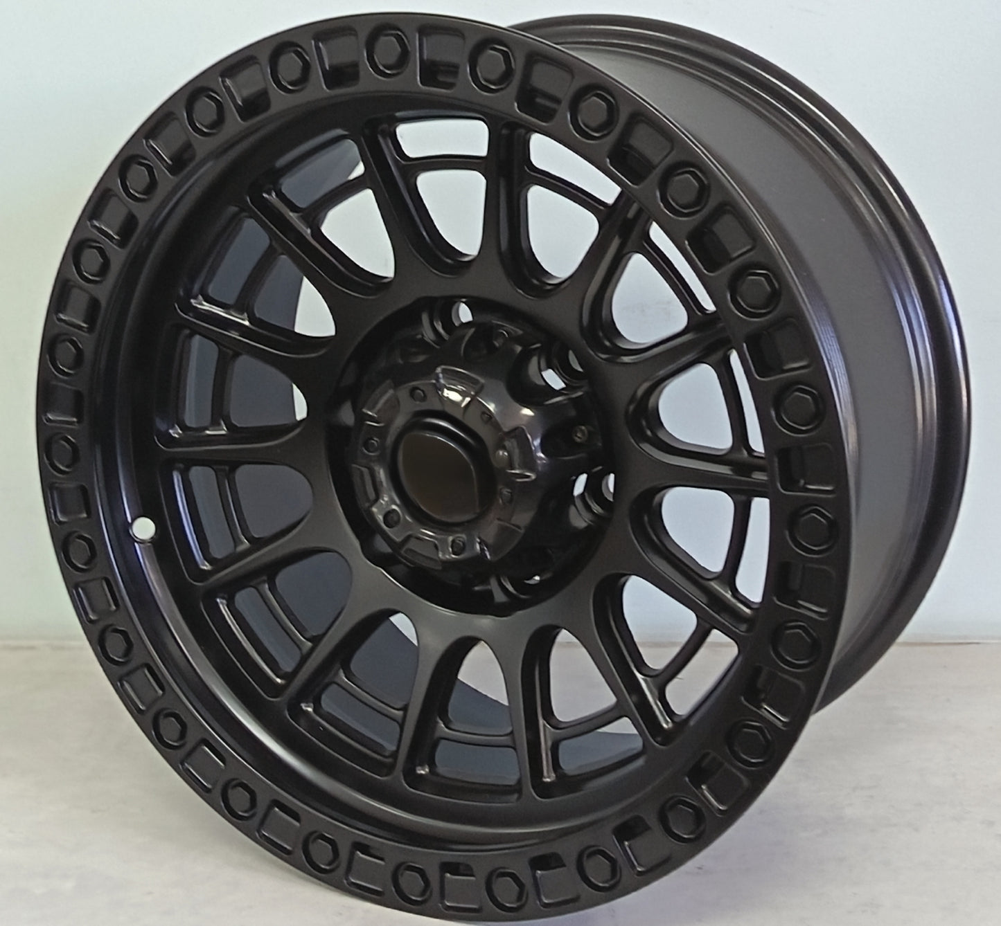 16" KR DX022A (16X8J/6-139) ET0  MB