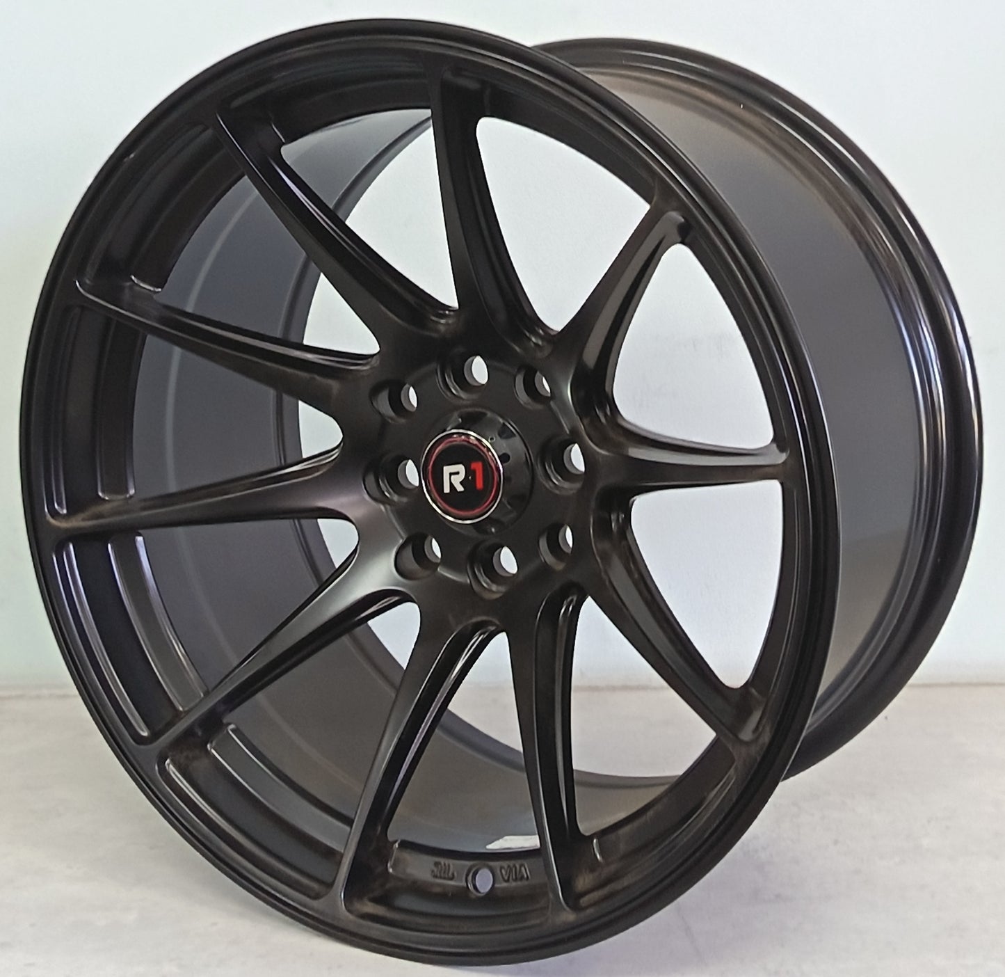 16" KR DX616 A (16X8.25J/4-100/114) ET0  MB