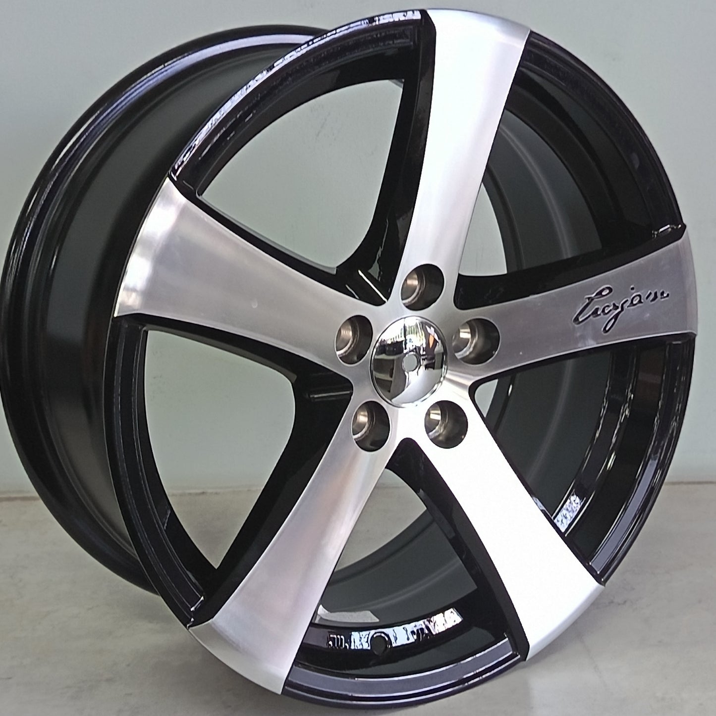 16" KR YKW6869 D (16X7.0J/5-100) BLACK FIN ET 35