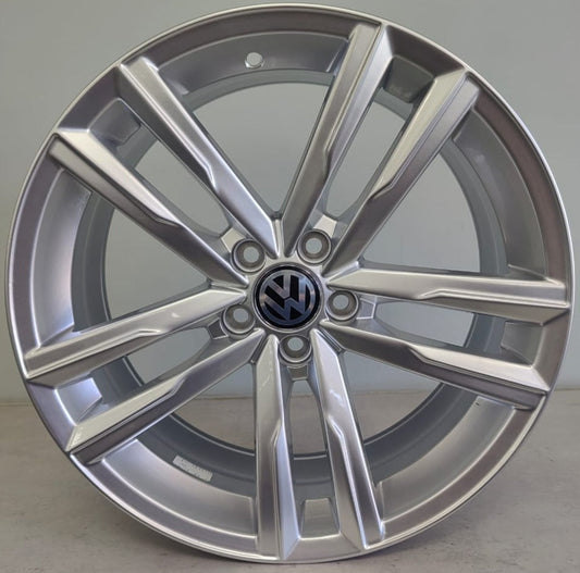 17" KR 647 (17X7.5J/5-100) ET35 HYPER SILVER VW