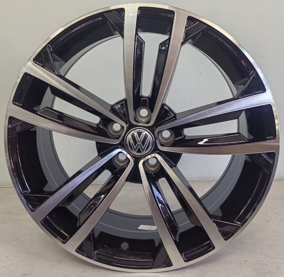 17" KR 975 (17X7/5-100) BMF VW