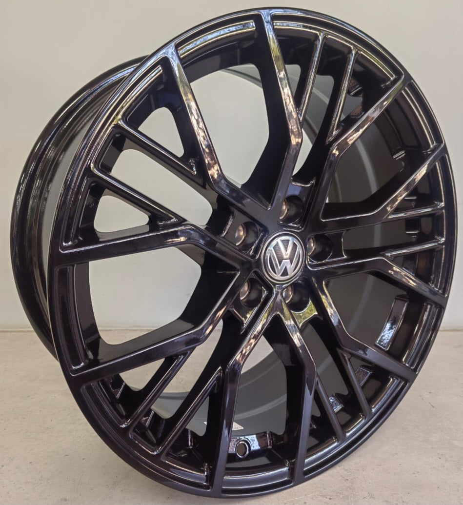 17" KR 989 (17X7.5J/5-100) ET35  BLACK VW