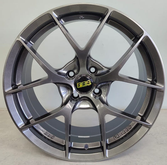 17" KR DX221B (17X7.5J/4-100) ET35  HYPER BLACK