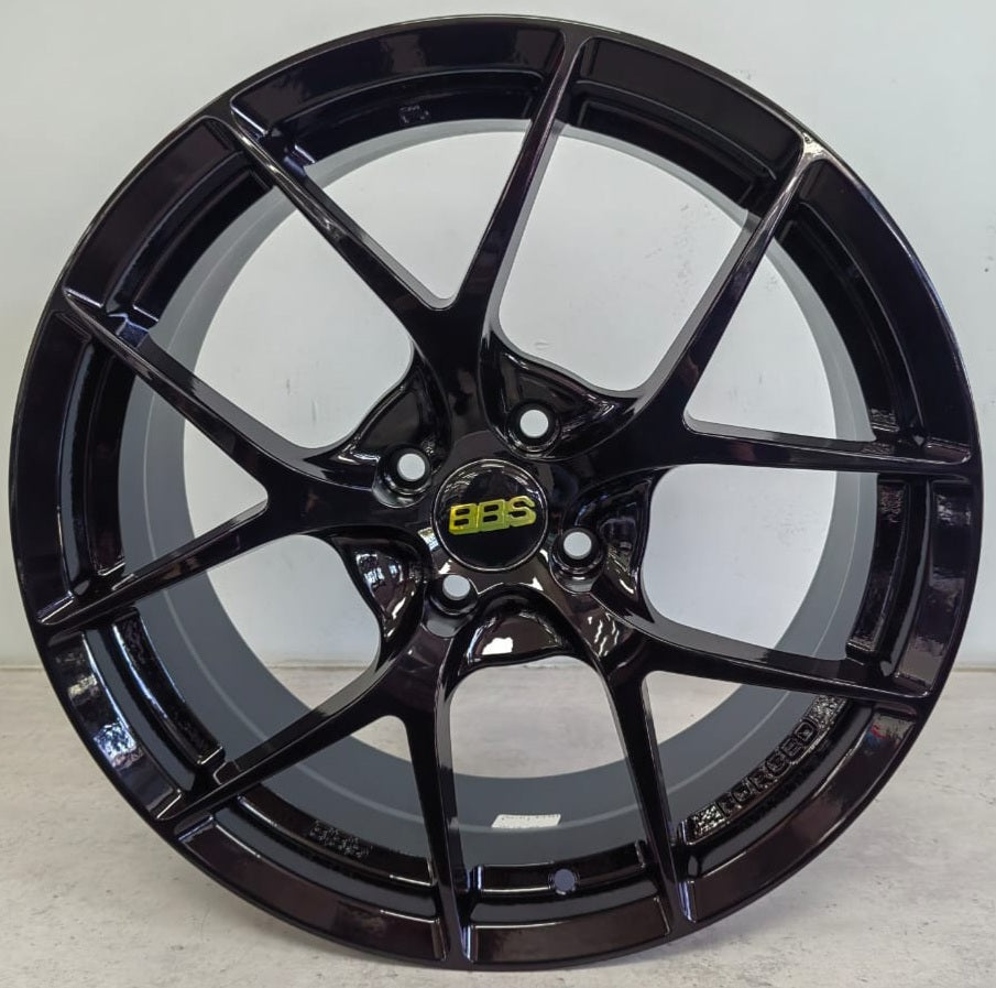 17" KR DX221D (17X7.5/4-100) ET35  BLACK