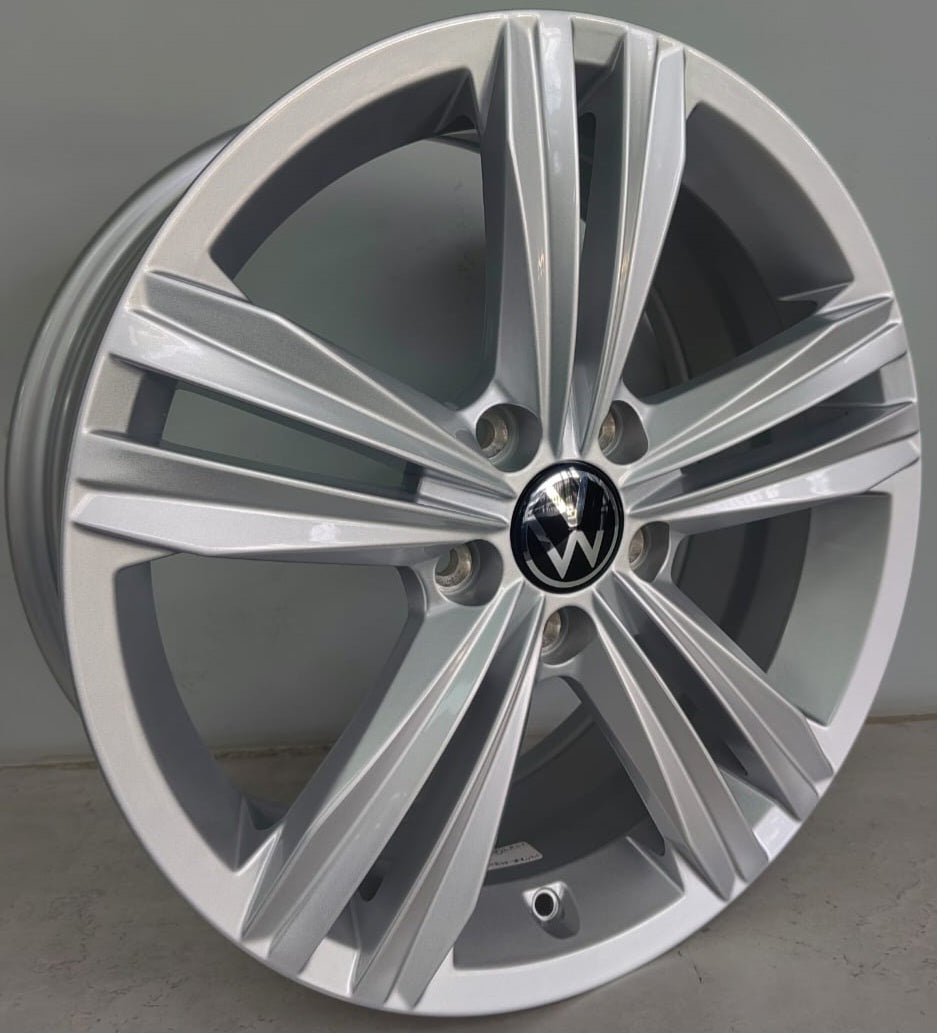 17" KR H3111F (17x7.0J/5-112) ET46 SIL VW