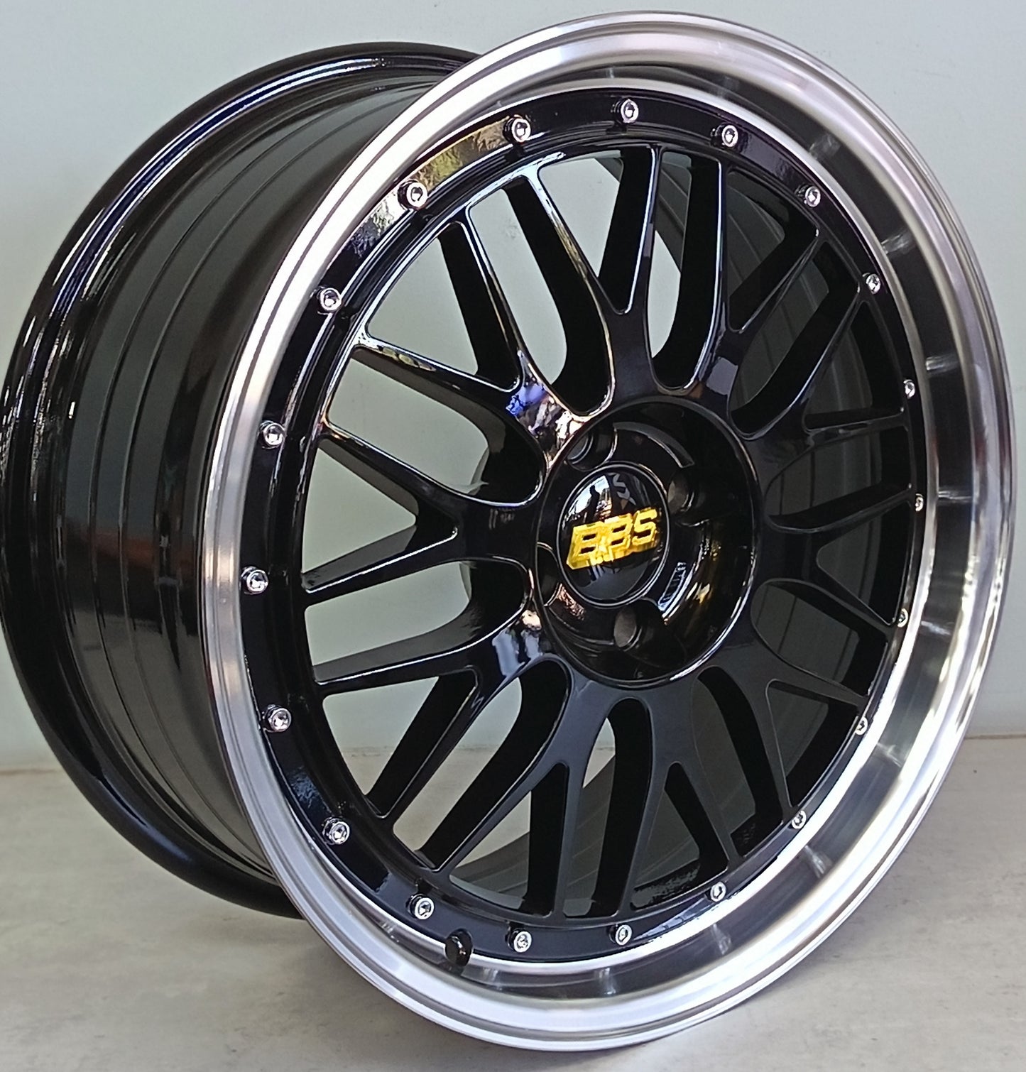 17" NDT OTA097 (17X7.5J/4-100) ET35 BLACK MLIP BBS