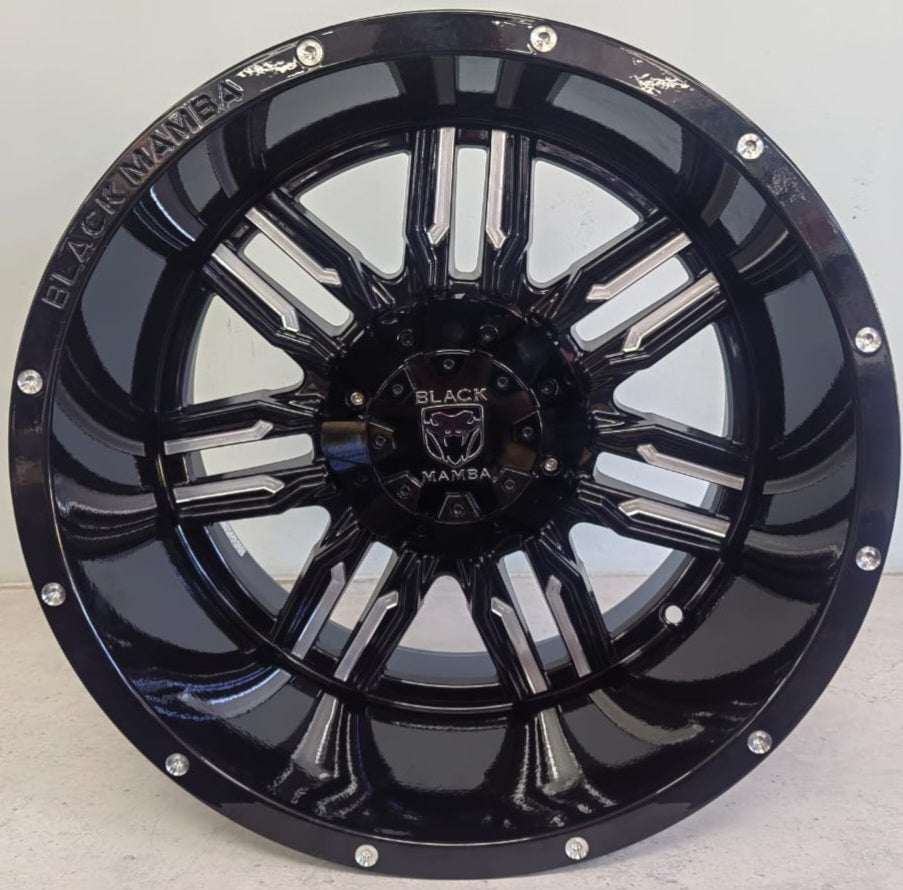 17" KR PIERCE (17X10J/6-139) ET-38 BLACK+MILLING