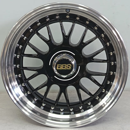 17" KR YKW7031 20 (17X8.5/5-100/114) BL