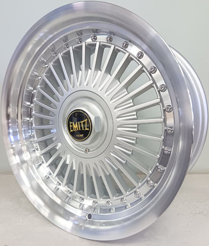 17" KR YKW7036 17/18 (17X8/9/5-112/120) SL N/W