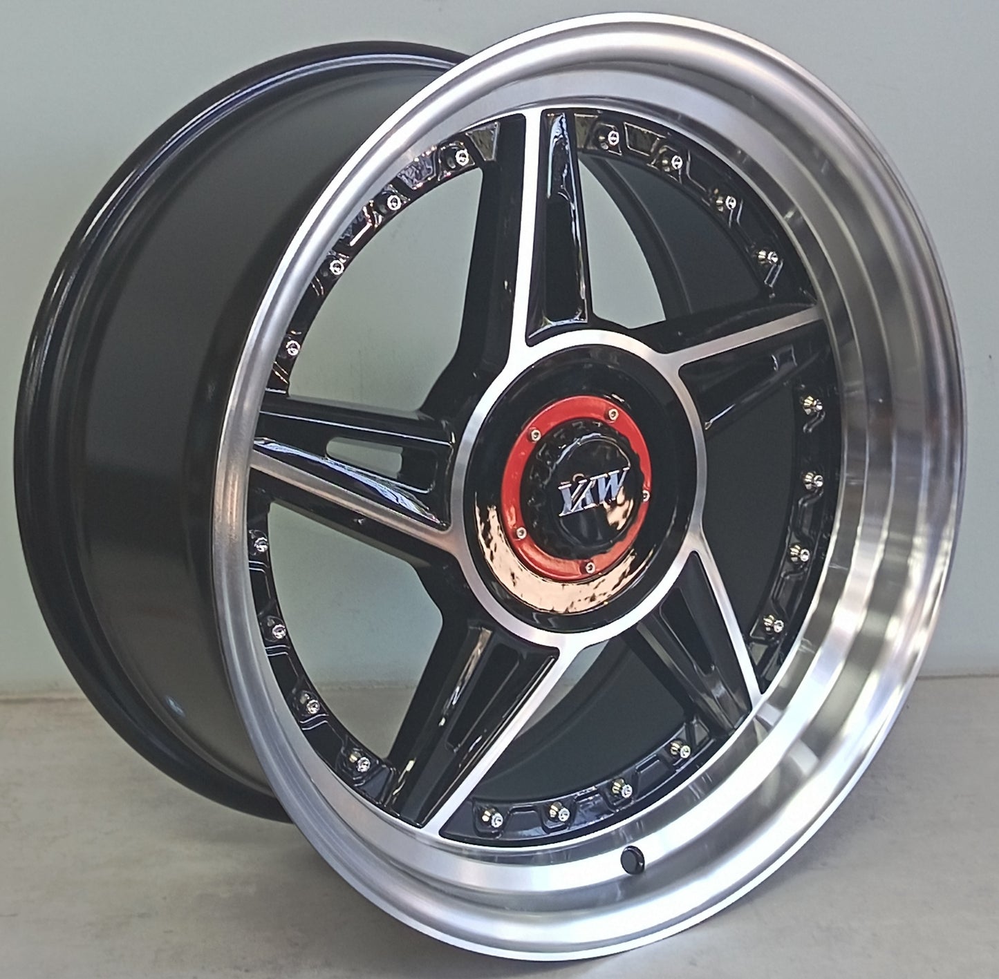 17" KR YKW7663T (17X8.5J/5-112/120) BL