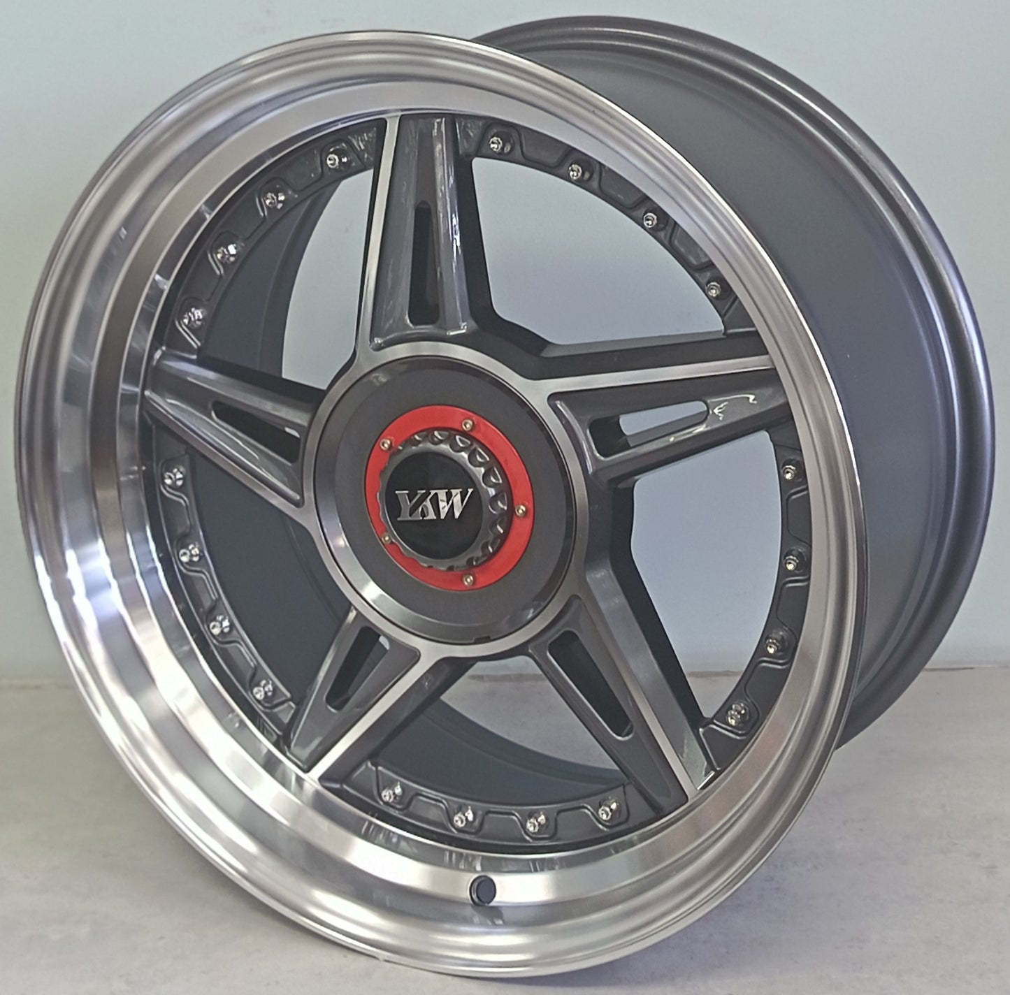17" KR YKW7663U (17X8.5/5-112/120) GL ET 20