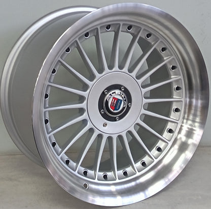 17" KR YKW7670 I (17X8/4-100/5-100) SL+B