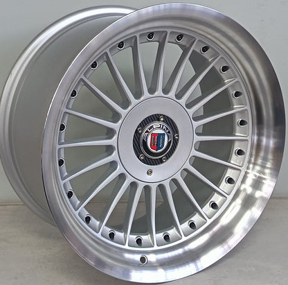17" KR YKW7670 J (17X9/4-100/5-100) SL+B N/W