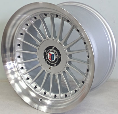 17" KR YKW7670 J (17X9/4-100/5-100) SL+B N/W