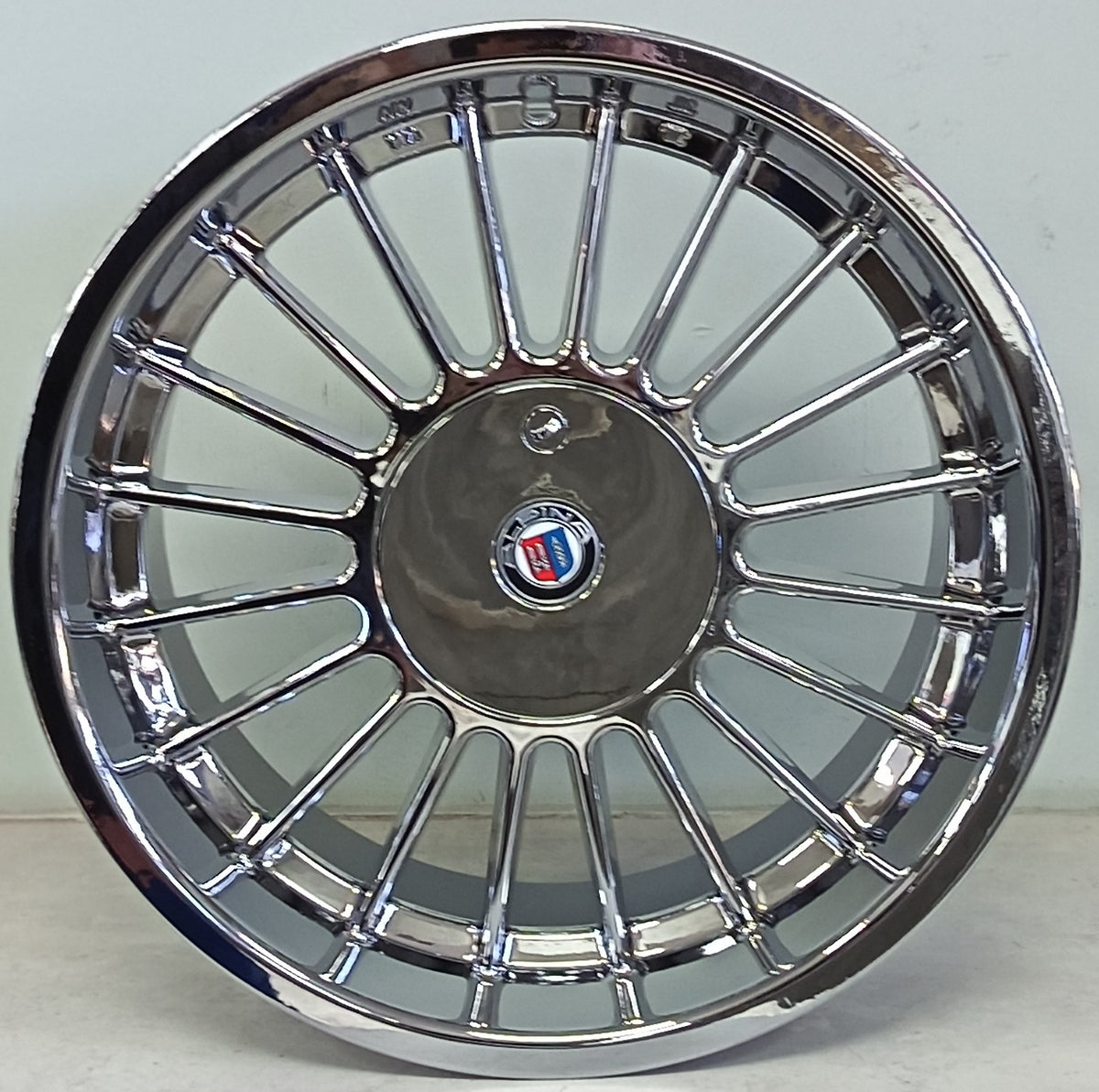 17" KR YKW7674 47(17X8.5/5-112/120)V-CHR ET20ALPIN