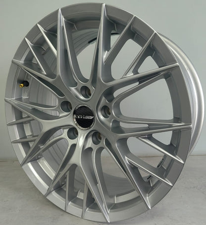 17" KR YKW7867 5 (17X7.5/5-114) SILVR ET 35