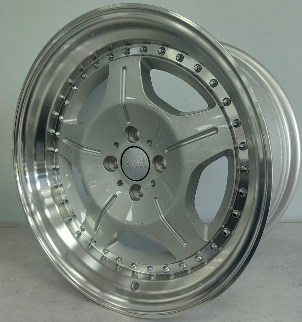 17" KR YKW78691 (17X8.5/4-100) SL ET 30