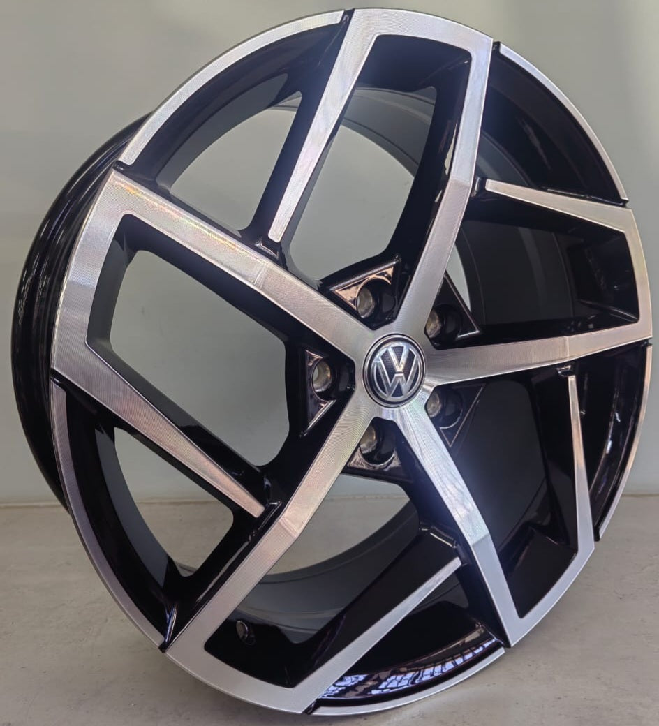 18" KR 812 (18X8J/5-112) ET45  BMF VW