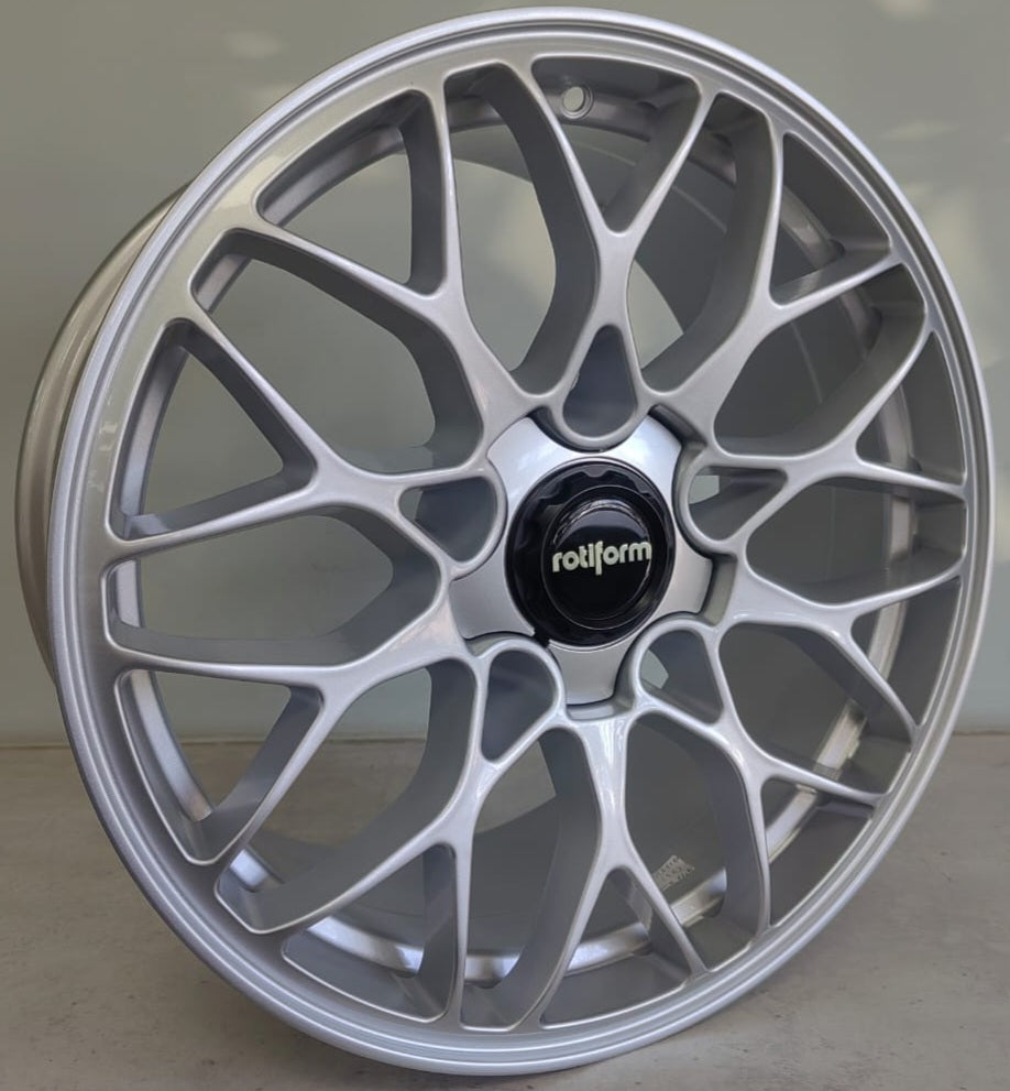 18" KR YKW870523 (18X8.5/5-108) SILVER ET 40