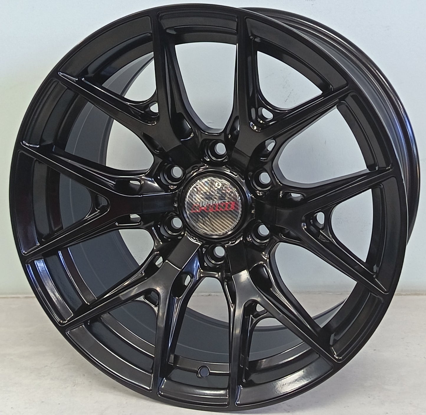 18" ALINE VANQUISH (18X9/6-139) VELBLK