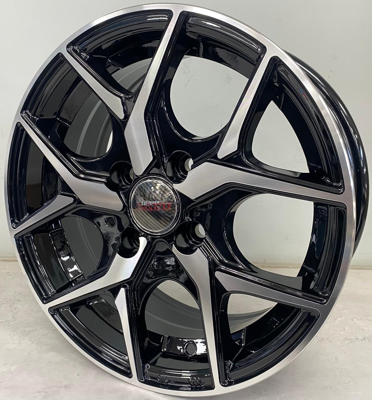 14" ALINE TATUM (14X6J/4-100) ET35 BKMF