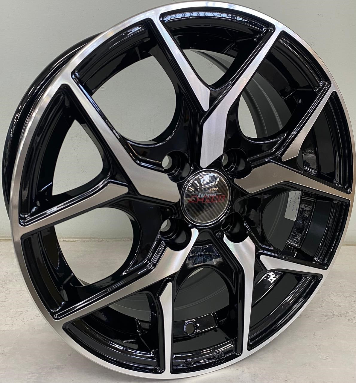 14" ALINE TATUM (14X6J/4-100) ET35 BKMF