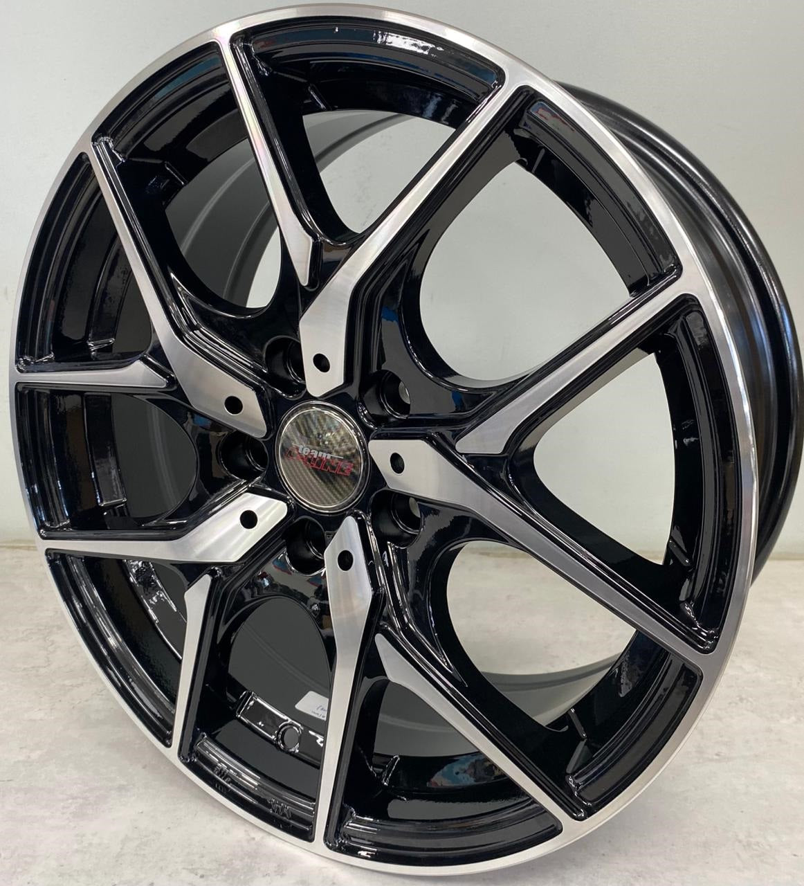 16" ALINE TATUM (16X7/5-108) ET42 BKMF