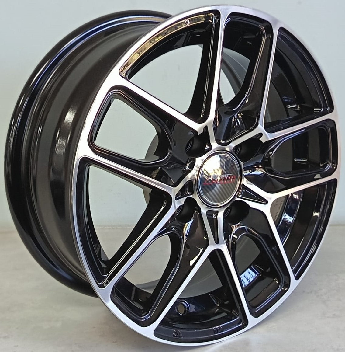 13" ALINE TUSK (13X5.5J/4-100) ET25 BKMF